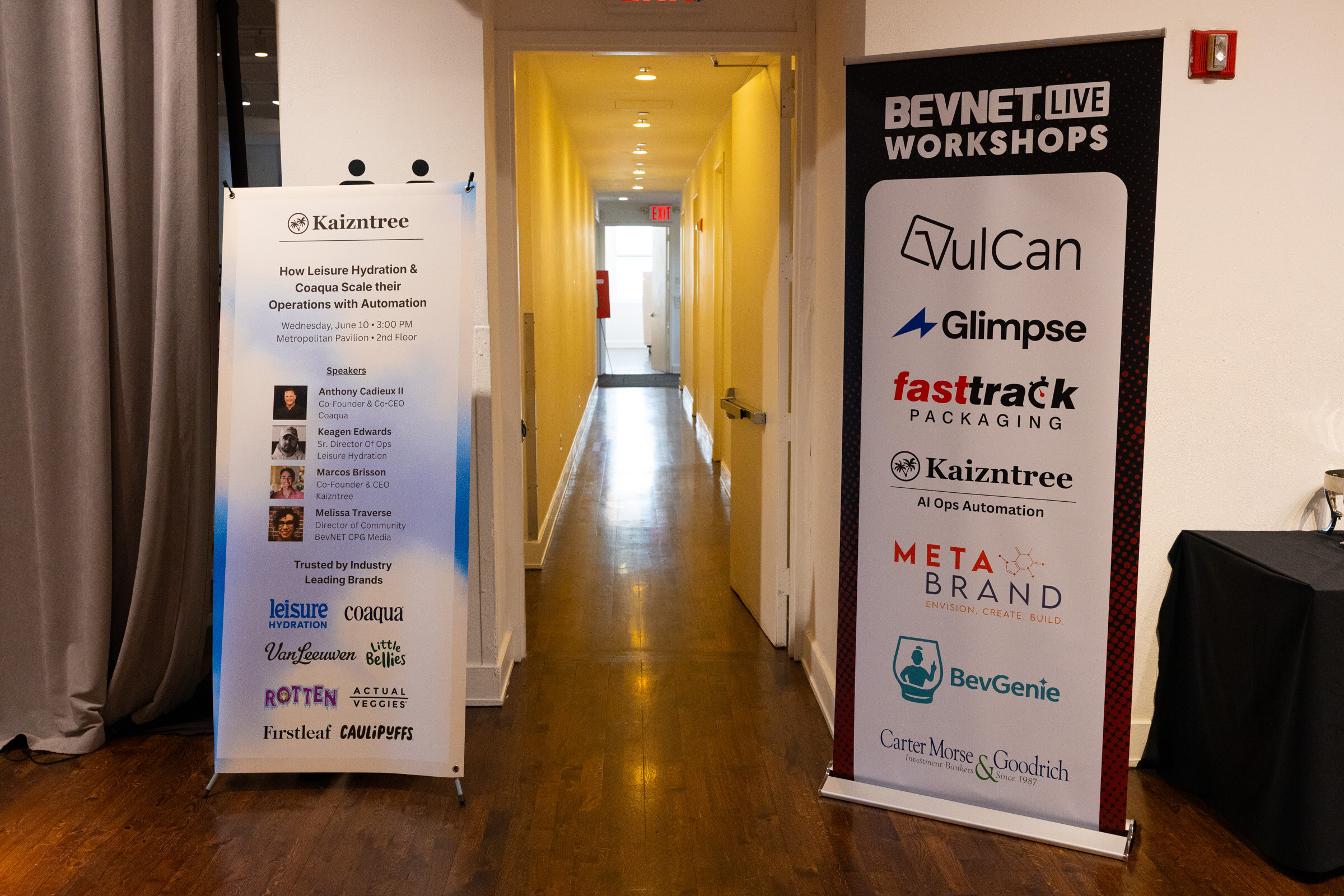 Kaizntree session banner and a BevNET Live Workshops banner with partner logos at the entrance to a yellow hallway.