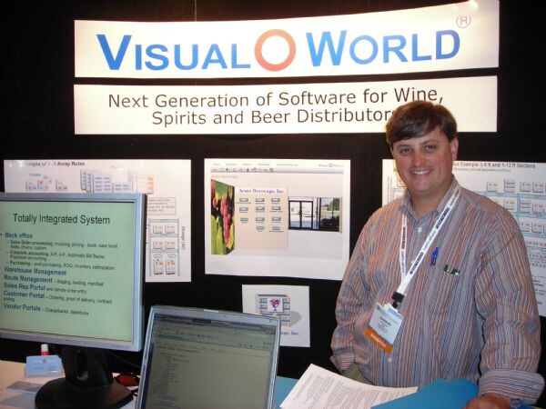 Carson Kelly of Visual World at NBWA 2007. The image itself is unavailable.