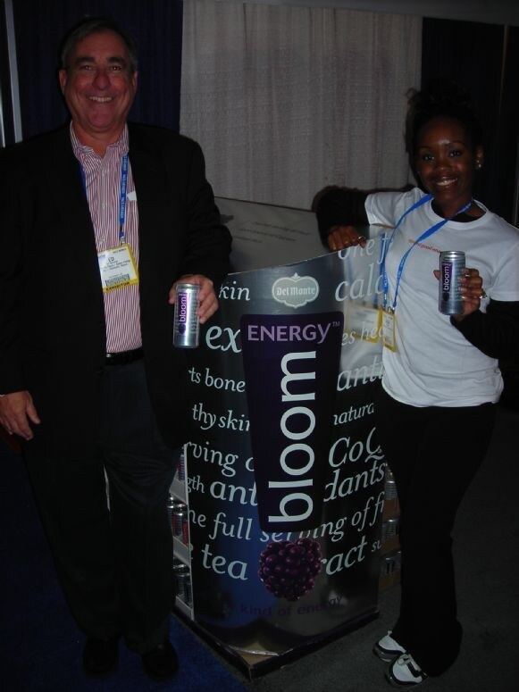 Ed and Charissa of bloom energy at the bloom energy exhibit at NACS 2007.