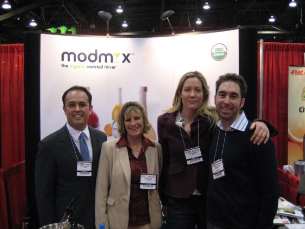 Modmix - Carlos Hidalgo, Debbie Reis, Gretchen Nix