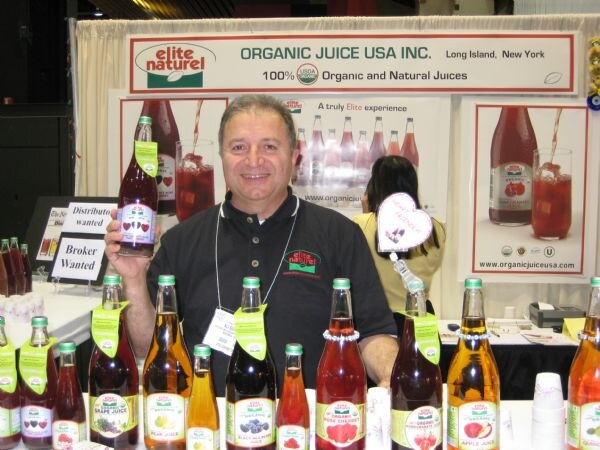 Ali Suman of Elite Natural at the Elite Natural exhibit at ATO-FF 2008.