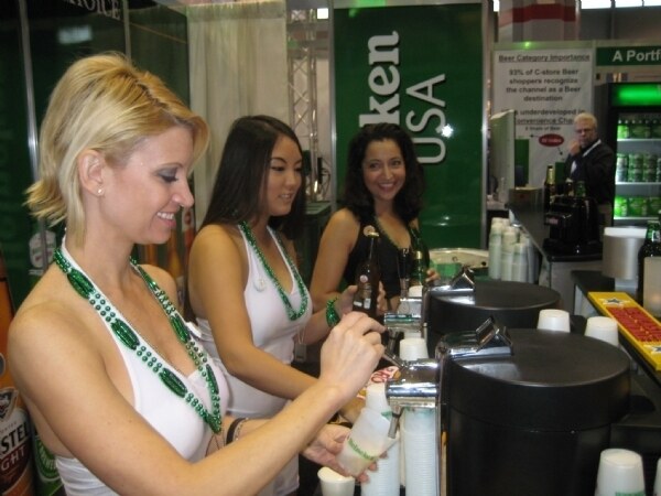Heineken booth at the NACS 2008 trade show, with a pour as named in the archive title.
