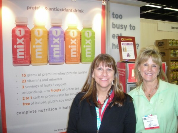 Photo unavailable. Exhibit image associated with the Mix1 brand at Expo West 2009.
