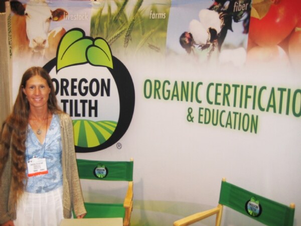 Exhibit display for Oregon Tilth at the IFT 2009 trade show. The photo is unavailable, so no further detail of the scene is described.