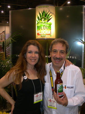 Dan Benavidez(right) of Pulche La Lucha