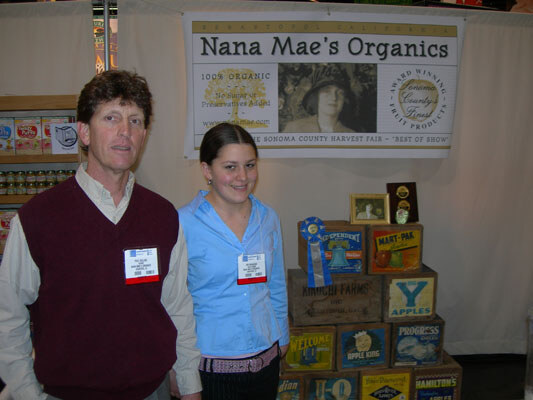 Nana Mae's organic apple juice