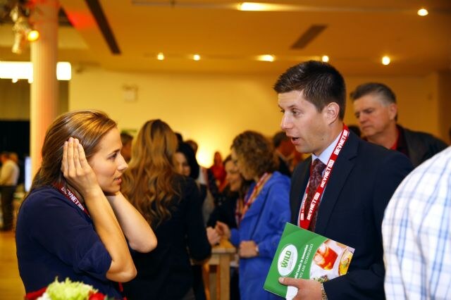Attendees Networking 5
